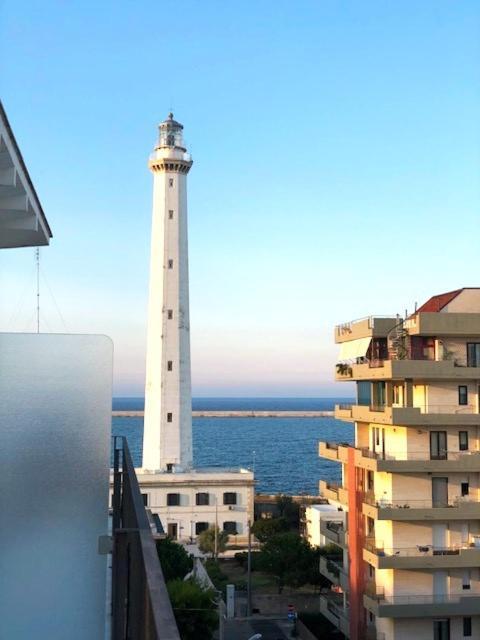 Faro Sul Mare Luxury Apartment - Zona Fiera Bari Exterior foto