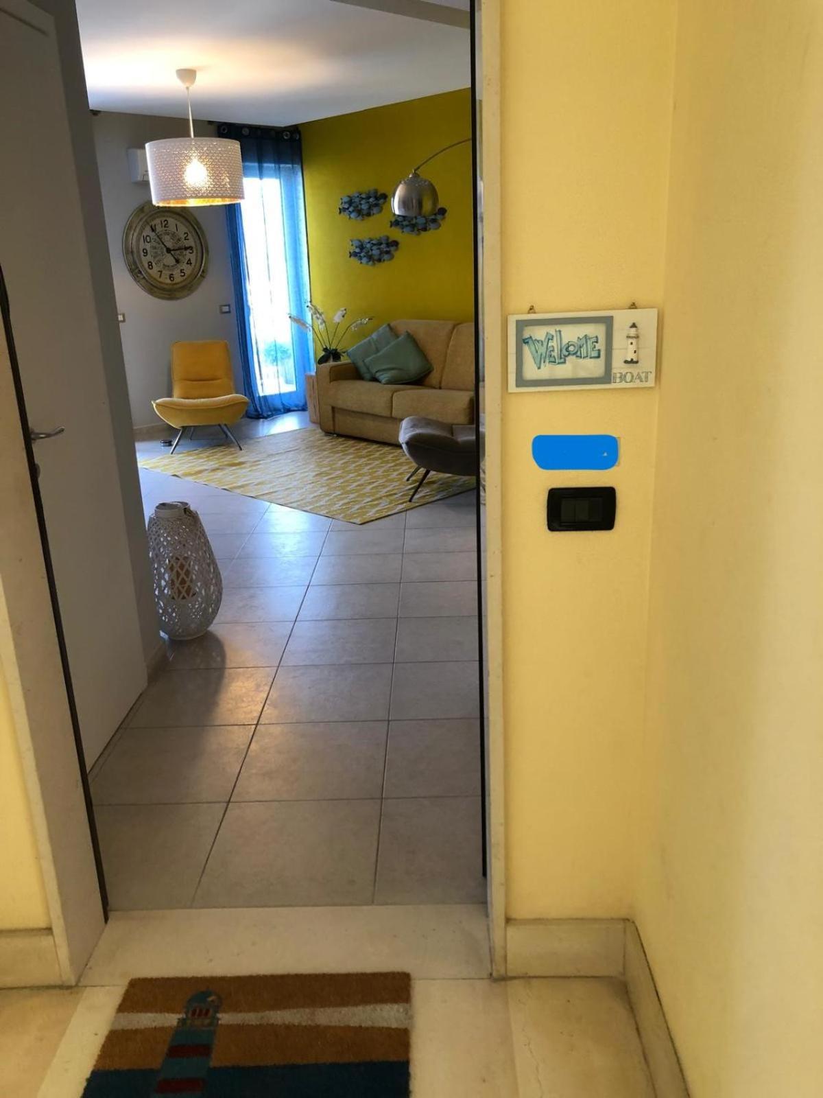 Faro Sul Mare Luxury Apartment - Zona Fiera Bari Exterior foto
